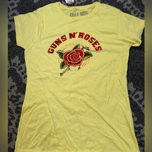 Rue21 Guns N Roses graphic tee L